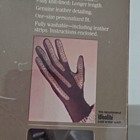 Isotoner Warm Lined Fully Knit Lined Longer Length Genuine Leather Detail - Picture 6 of 12